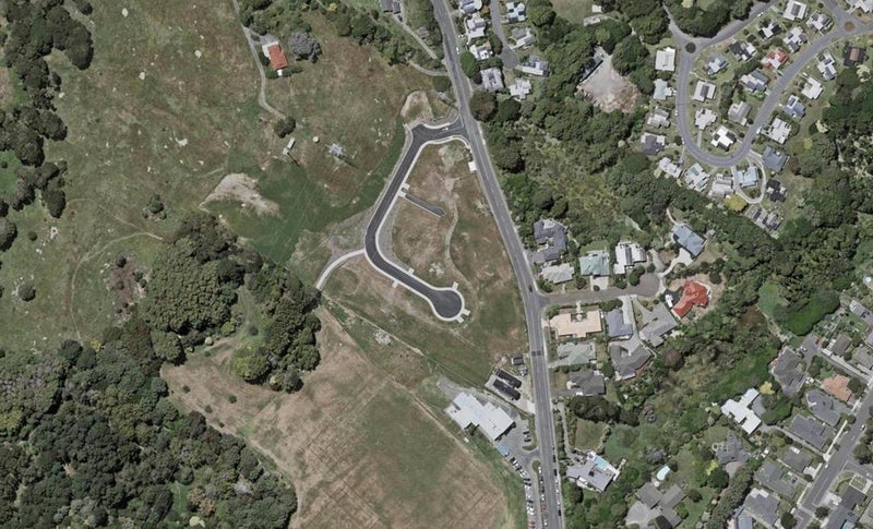 11 Kaiwaru Place, Waikanae, Waikanae - Carousel 1