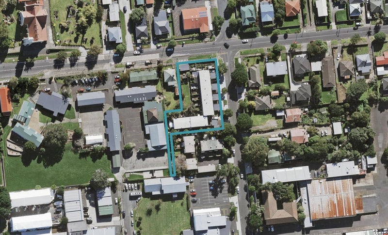 12/22 Spring Street, Onehunga, Auckland - Carousel 1