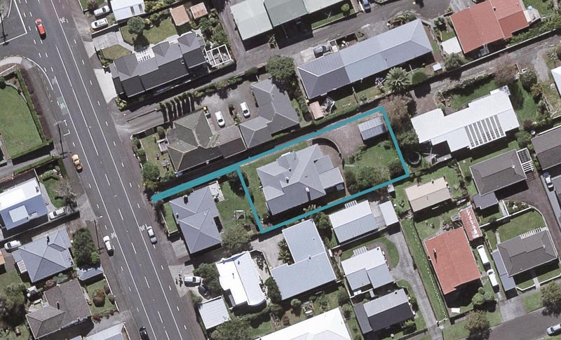 245A Carrington Street, Vogeltown, New Plymouth - Carousel 1