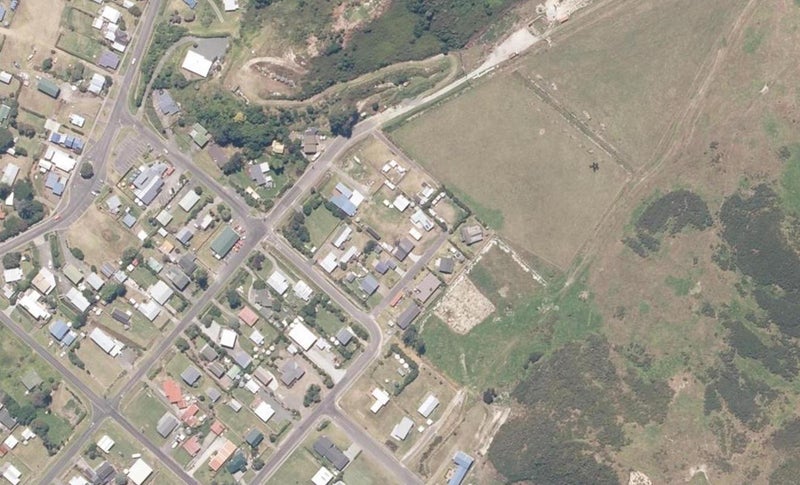 13B Ratau Street, Māhia - Carousel 1