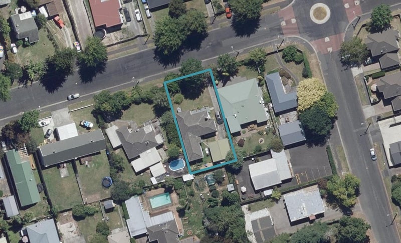 100 Wellington Street, Hamilton East, Hamilton - Carousel 1