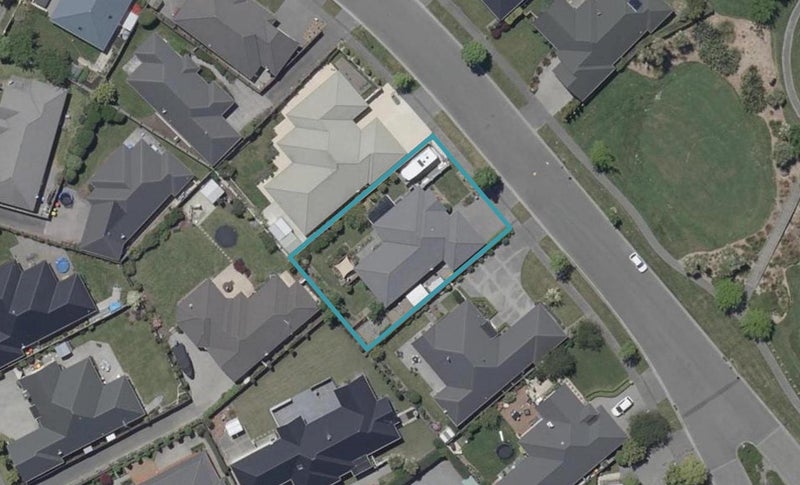 7 Globe Bay Drive, Templeton, Christchurch - Carousel 1