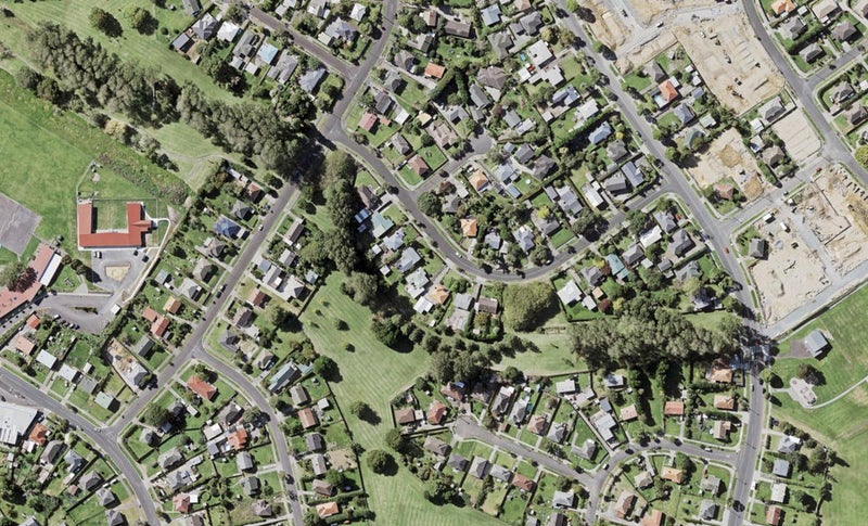 9A Sloane Street, Glen Innes, Auckland - Carousel 1