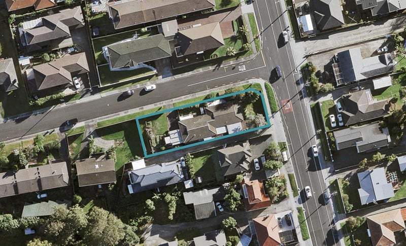 2 Budgen Street, Mount Roskill, Auckland - Carousel 1