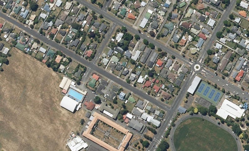 14 Trafalgar Street, Levin, Levin - Carousel 1