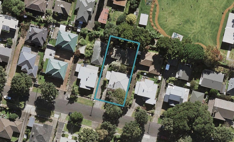 5A Oak Street, Royal Oak, Auckland - Carousel 1