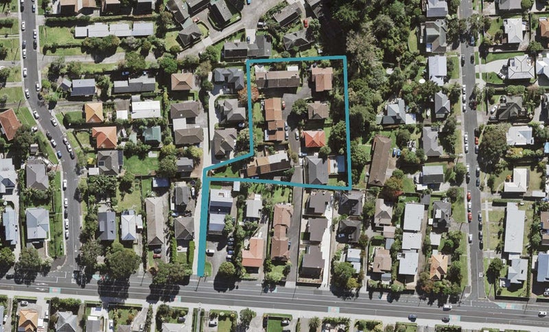 10/177 Onewa Road, Birkenhead, Auckland - Carousel 1
