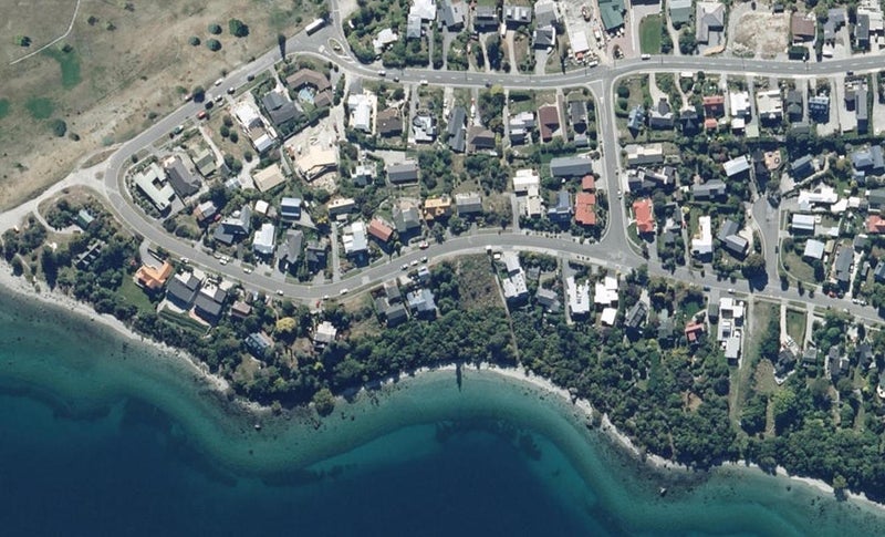 66 Cedar Drive, Kelvin Heights, Queenstown - Carousel 1