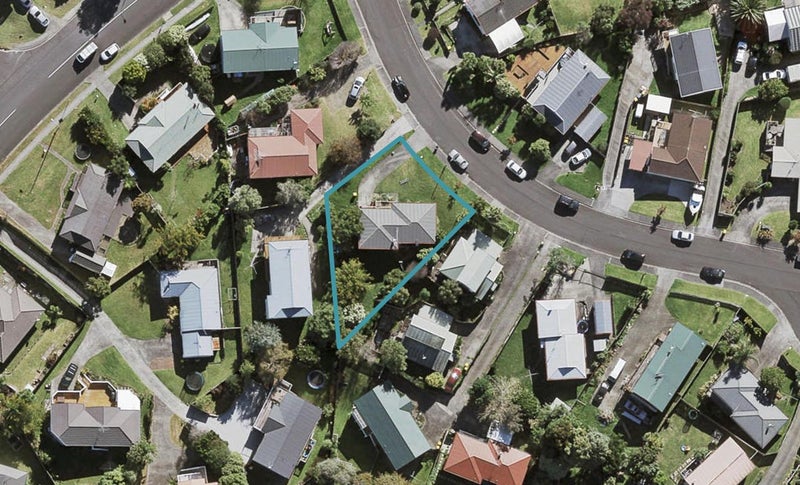 7 Grenadine Place, Unsworth Heights, Auckland - Carousel 1