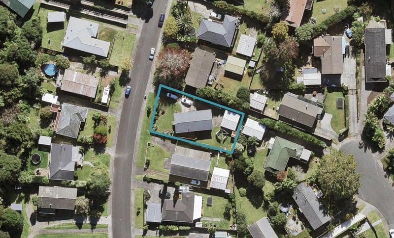 38 Allington Road, Massey, Auckland - Carousel 1