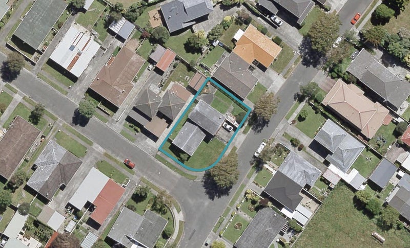 5 Chesney Street, Avalon, Lower Hutt - Carousel 1
