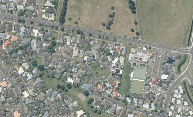 40 Whiting Crescent, Greenmeadows, Napier - Carousel 1
