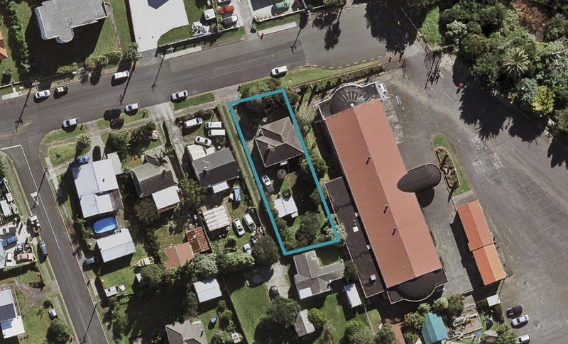 87 Fairburn Road, Otahuhu, Auckland - Carousel 1