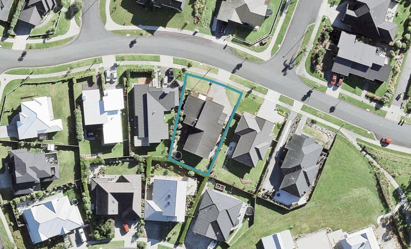 17 Laura Jane Drive, Silverdale, Silverdale - Carousel 1