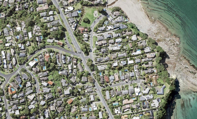293A Beach Road, Campbells Bay, Auckland - Carousel 1