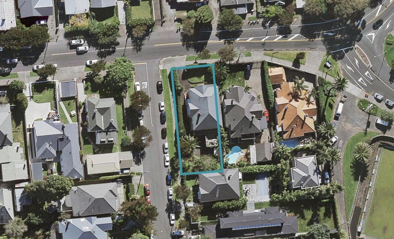 9 Stokes Road, Mount Eden, Auckland - Carousel 1