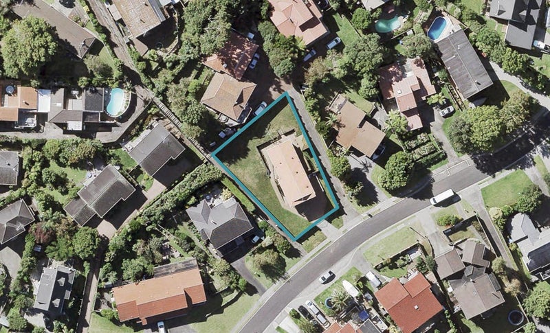 81 Nigel Road, Browns Bay, Auckland - Carousel 1