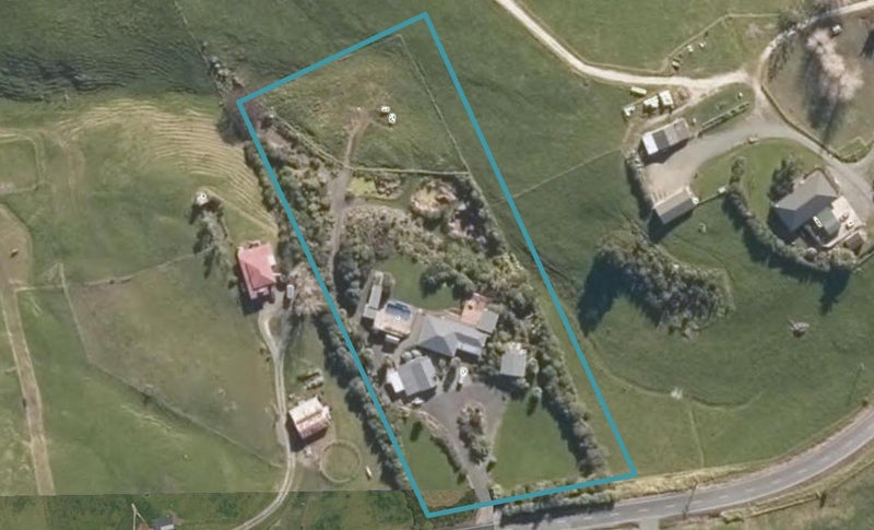 129 Kaiwaka-Mangawhai Road, Wellsford - Carousel 1