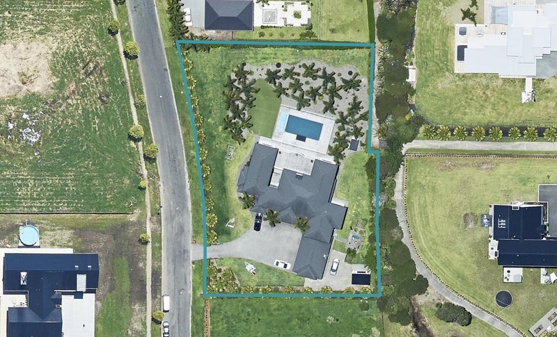18 Royal Ascot Drive, Papamoa Beach, Papamoa - Carousel 1