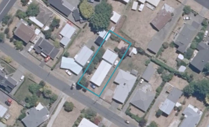 2/8 Charles Crescent, Rainbow Point, Taupō - Carousel 1