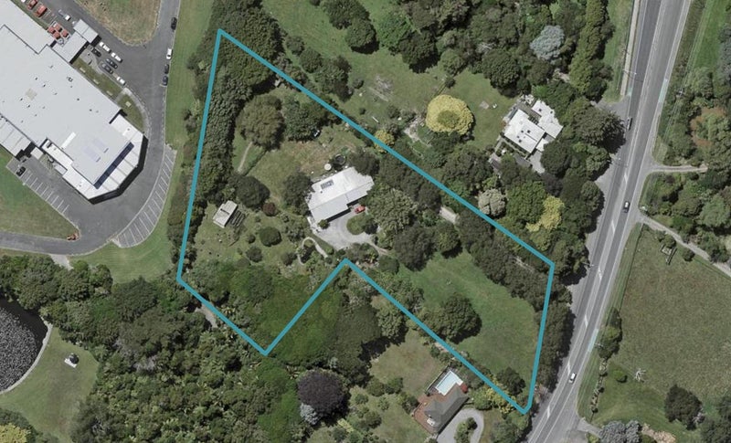 231 Main Road North, Otaihanga, Paraparaumu - Carousel 1