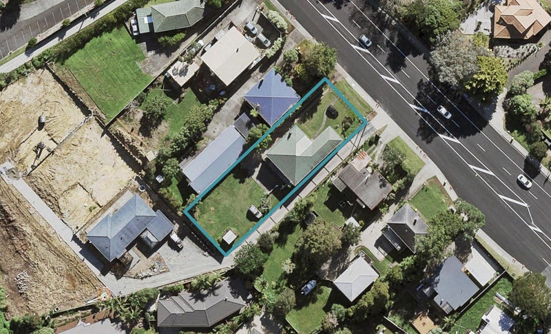 10 Albany Highway, Greenhithe, Auckland - Carousel 1