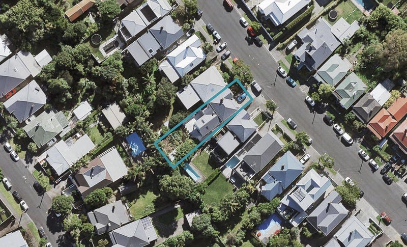 20 Ariki Street, Grey Lynn, Auckland - Carousel 1