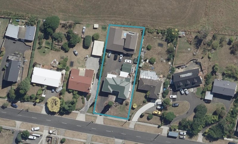 13B McKay Drive, Temple View, Hamilton - Carousel 1