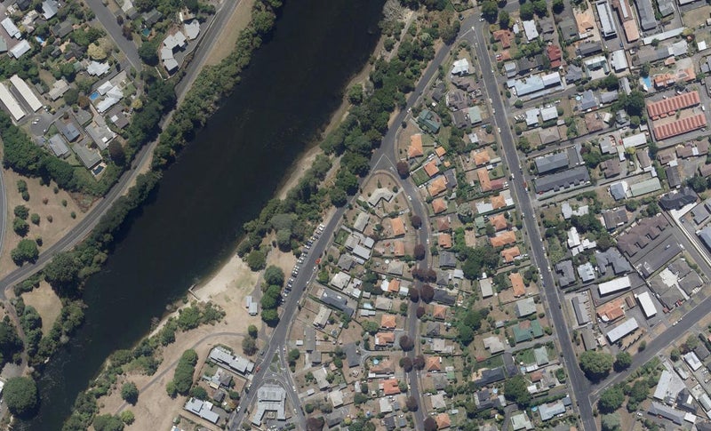 7 Jellicoe Drive, Hamilton East, Hamilton - Carousel 1