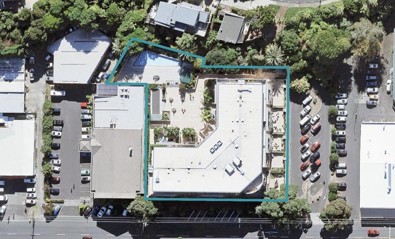 2H/7 Bute Road, Browns Bay, Auckland - Carousel 1