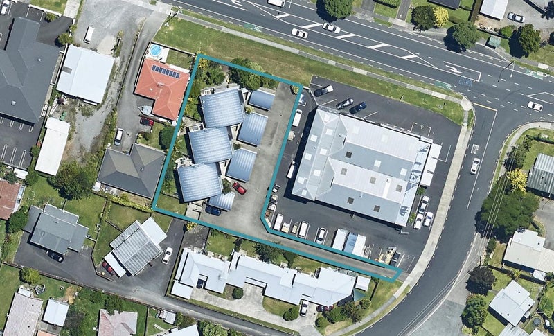 4/7 Robins Road, Judea, Tauranga - Carousel 1