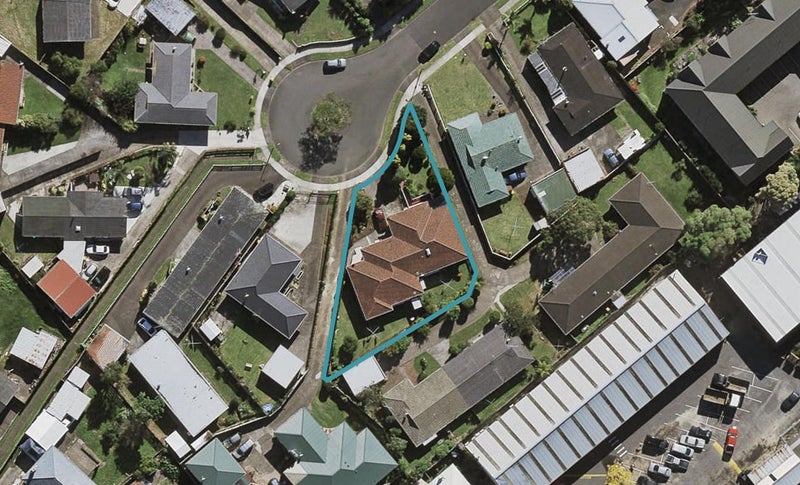 1/10 Carolyn Street, Papatoetoe, Auckland - Carousel 1