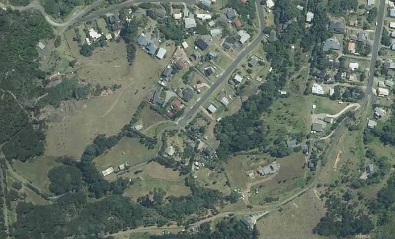 33 Cuvier Crescent, Kūaotunu West, Whitianga - Carousel 1
