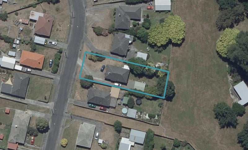 39 Collins Crescent, Feilding, Feilding - Carousel 1