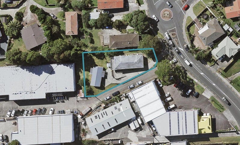 1/115 Target Road, Wairau Valley, Auckland - Carousel 1