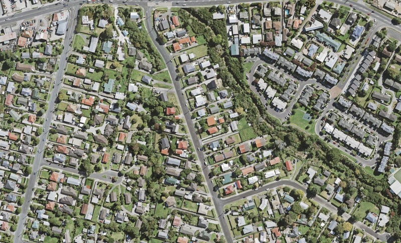 1/18 Woodglen Road, Glen Eden, Auckland - Carousel 1