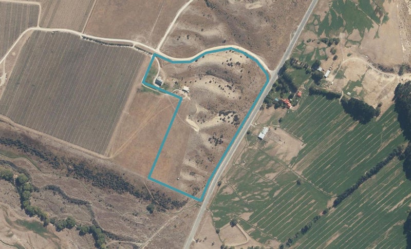 1765 Luggate-Cromwell Road, Queensberry, Cromwell - Carousel 1