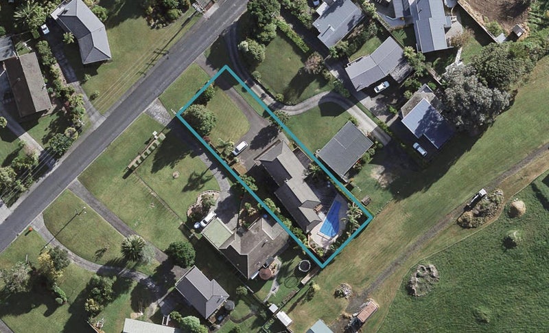 28 Hand Road, Helensville, Helensville - Carousel 1