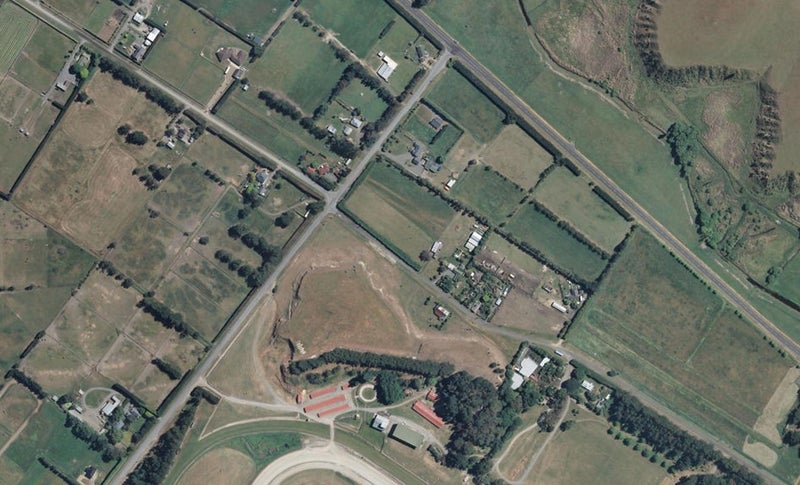 107 Park Road, Christchurch - Carousel 1