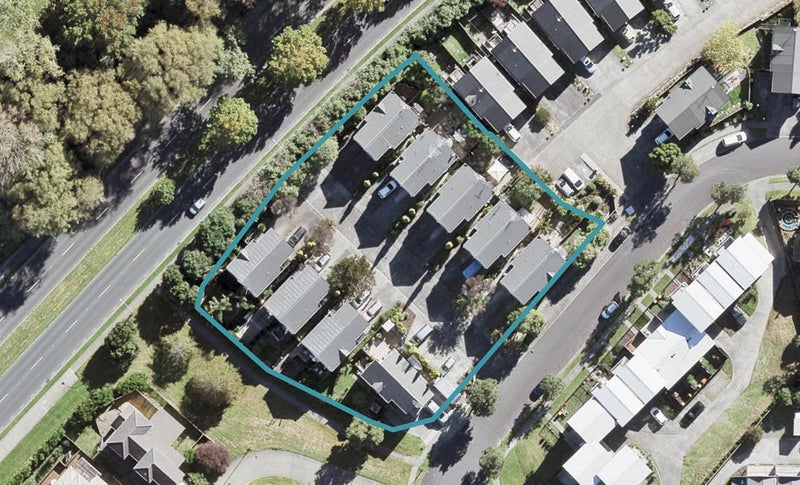 8/6 John Jennings Drive, Oteha, Auckland - Carousel 1
