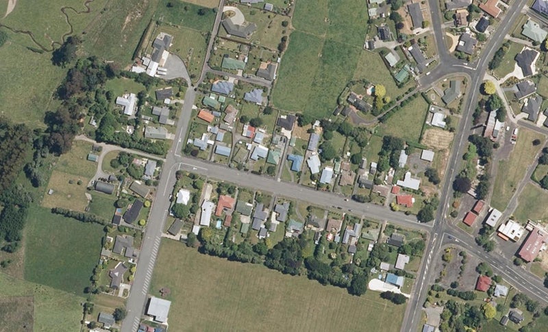 42 Hospital Street, Dannevirke, Dannevirke - Carousel 1