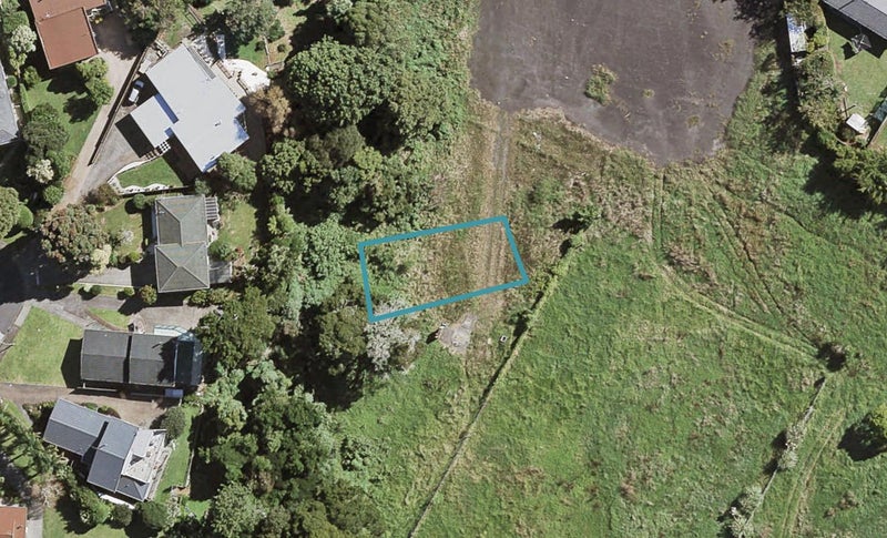13 Furlough Road, Ōpaheke, Papakura - Carousel 1