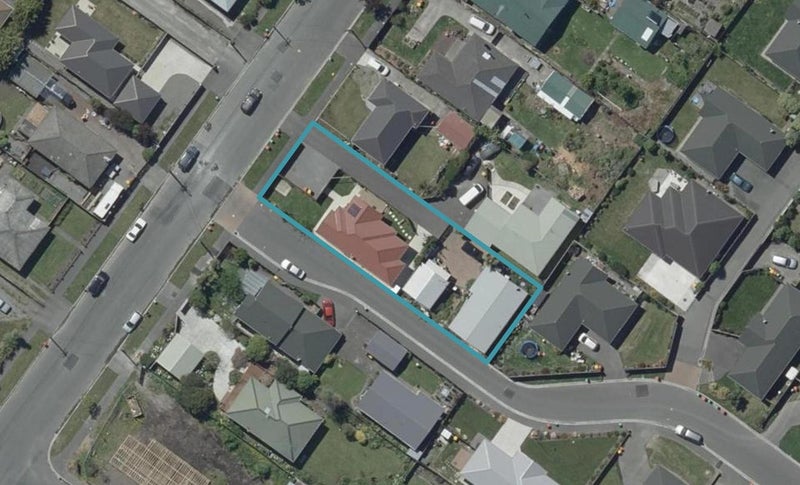 2/68 Saint Johns Street, Woolston, Christchurch - Carousel 1