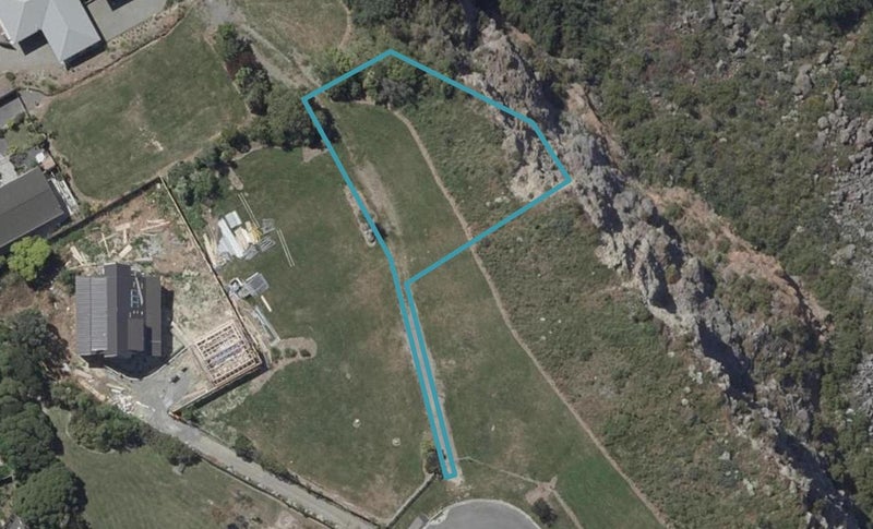38 Glendevere Terrace, Redcliffs, Christchurch - Carousel 1