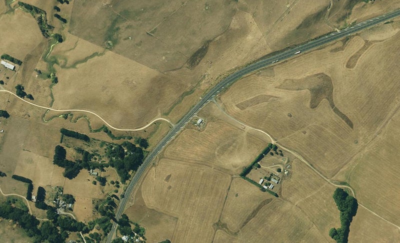 2471 State Highway 2, Te Hauke, Ōtāne - Carousel 1