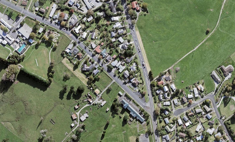 8 School Road, Wellsford, Wellsford - Carousel 1