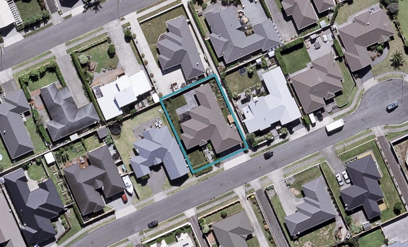 13 Marlin Terrace, Bell Block, New Plymouth - Carousel 1