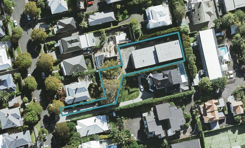 3/29 Sentinel Road, Herne Bay, Auckland - Carousel 1