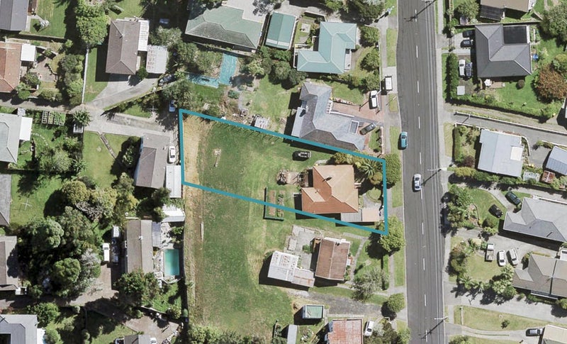 101 Rosier Road, Glen Eden, Auckland - Carousel 1