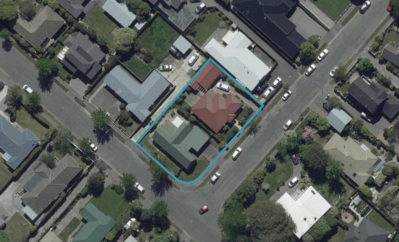 2/1 Braco Place, Burnside, Christchurch - Carousel 1